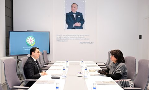 Xalq artisti Xuraman Qasımova: "İncəsənət təhsilinin inkişafı bilavasitə peşəkar müəllim amilinə bağlıdır"