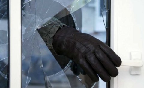 Marketlərdən oğurluq edən şəxslər saxlanılıblar