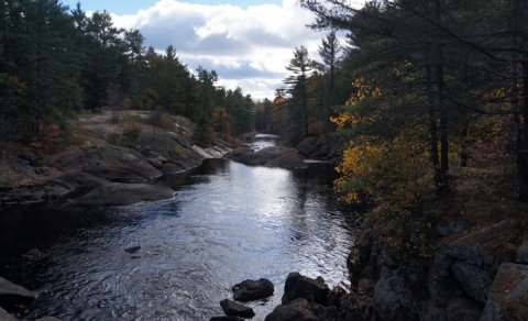 Geoloqlar dünyanın ən qədim suyunu tapdı: Dadı necədir?