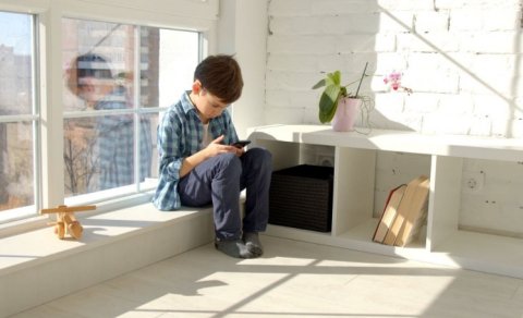 Uşaqların sosial şəbəkələrə girişinə məhdudiyyətlər nə vaxtdan olacaq?