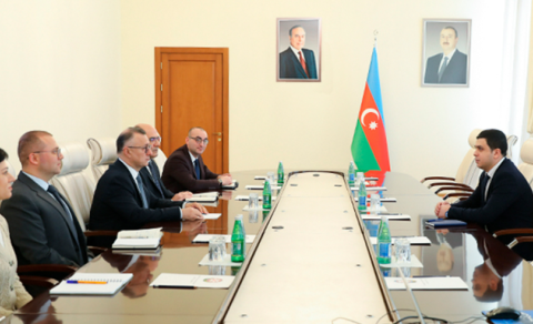 Səhiyyə Nazirliyində &ldquo;Yüksəliş&rdquo; müsabiqəsinin qalibi ilə görüş keçirilib