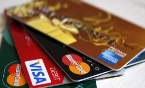 Azərbaycanın kart bazarında yaşanan proses: Borclanma dövrü bitir?