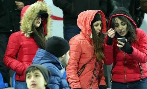 "Qarabağ"dan xanım azarkeşlərə jest