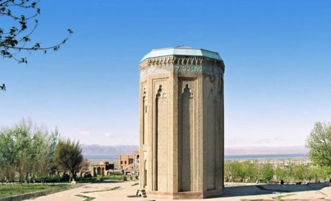 Prezident Möminə xatun türbəsinin bərpasına pul ayırdı