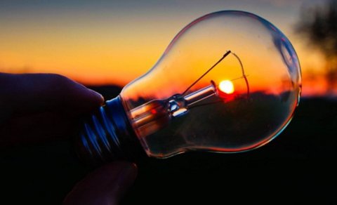 Adi lampalar satışdan çıxarılıb: &ldquo;LED daha sərfəlidir&rdquo;