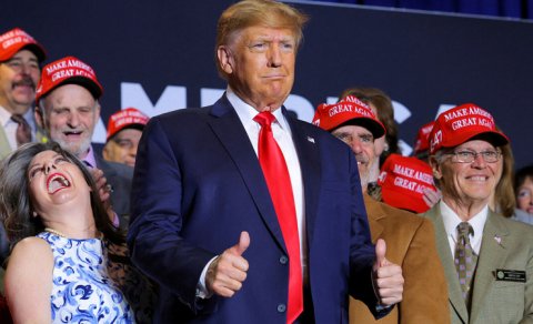 "Politico": İrandakı münaqişə Ağ Ev üçün siyasi problemə çevrilə bilər