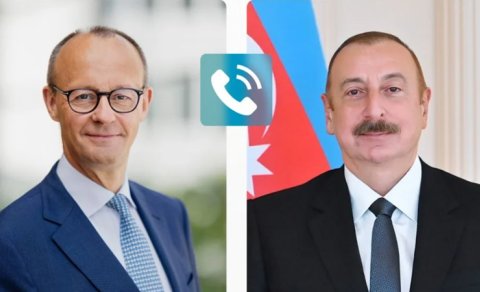 İlham Əliyev Almaniya kansleri ilə Yaxın Şərqi müzakirə etdi