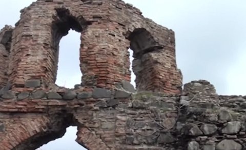 Xarabalığa çevrilmiş unikal tarixi abidə: Alban dövrünə aid məbədin acınacaqlı vəziyyəti