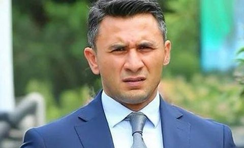 
Seyfəddin Dəmirlini aldadıb 400 min almaq istəyiblər