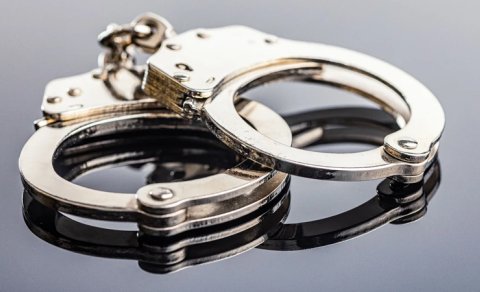 Taksi sürücüsünü soymaqda şübhəli bilinən şəxs saxlanıldı