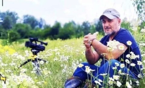 Ceyhun Şüküroğlu. Nadir ADAM... (Esse)