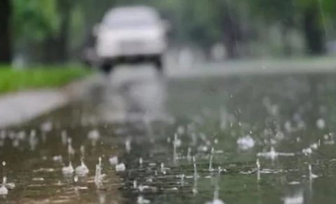 Bakıda 100 ilin yağışı bir günə yağıb