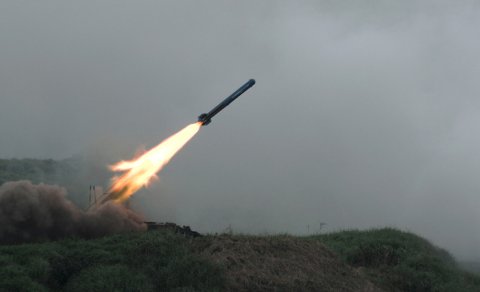 Yaponiya uzaq mənzilli raketlərlə müdafiəni gücləndirir