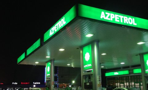 İcra hakimiyyəti "Azpetrol"dan 12 min manatlıq benzin alır