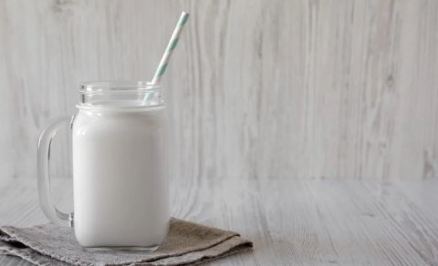 Bədəni daha yaxşı nəmləndirən və güc verən içki: Bir stəkan kifayətdir