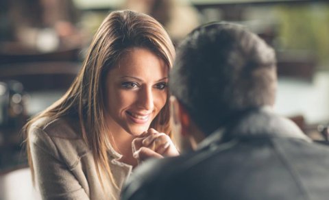 İlk görüşdə insanı tanımağa kömək edən 5 sual: Nə soruşmaq lazımdır?