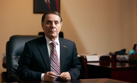 Novruz Məmmədov ADU-dakı işindən çıxdı