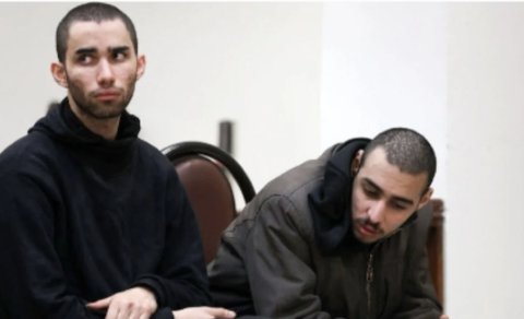 İranda iki etirazçı edam edildi