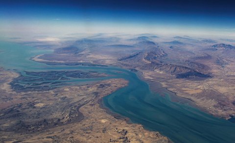 Tehran Hörmüz boğazı ilə bağlı şərtini açıqladı