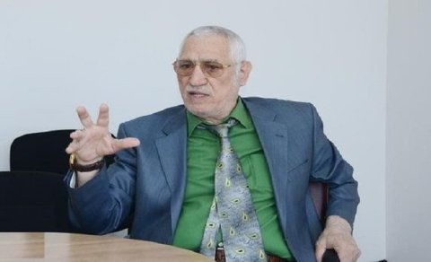 Xalq artisti Moskvaya müalicəyə gedir