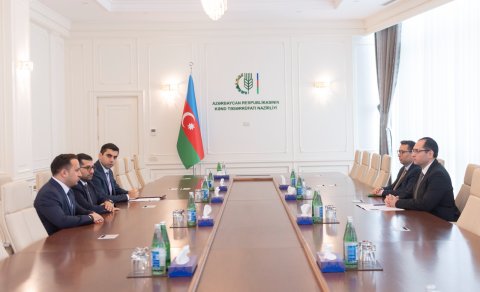 Nazir &ldquo;Yüksəliş&rdquo; müsabiqəsinin qalibləri ilə görüşüb