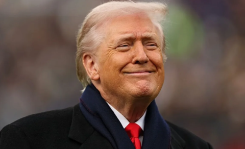 Tramp özünün İsa Məsihə bənzədilən şəklini paylaşdı - FOTO