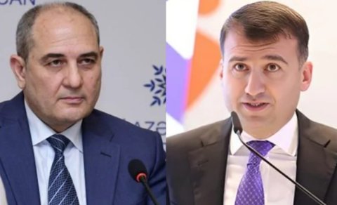 Əli Əsədov Tahir Budaqovu Azər Mursaqulovla əvəzlədi