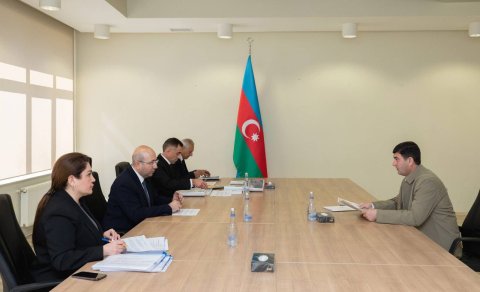 Anar Quliyev Biləsuvarda vətəndaşları qəbul edib, e-tikinti portalının üstünlükləri diqqətə çatdırılıb