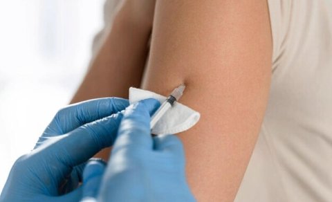 Səhiyyə naziri Azərbaycanda &ldquo;İmmunlaşdırma həftəsi&rdquo;nin keçirilməsi barədə əmr imzalayıb