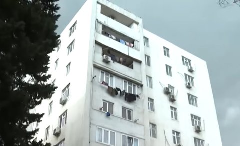 Bakıda məşhur aktyorun qardaşı qızı mənzilində ölü tapıldı - VİDEO