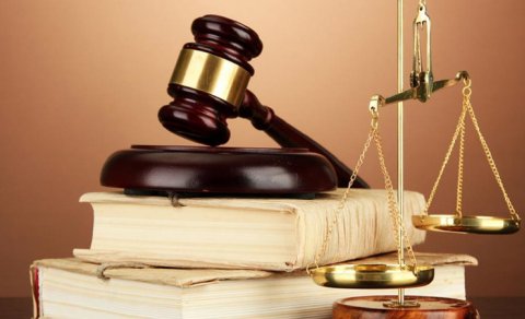 Hüquqşünaslıq ixtisasına maraq azalır