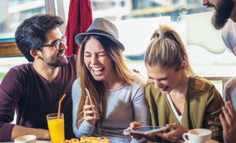 Ən yaxşı yumor hissinə malik 4 doğum tarixi