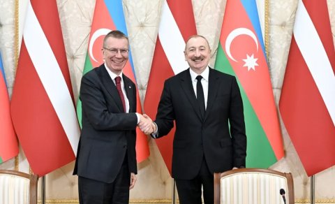 Latviya Prezidenti İlham Əliyevi ölkəsinə səfərə dəvət etdi