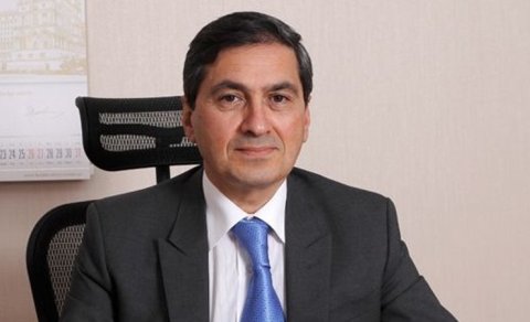 Burnu sınan xadiməyə görə mərkəz direktoru cərimələndi