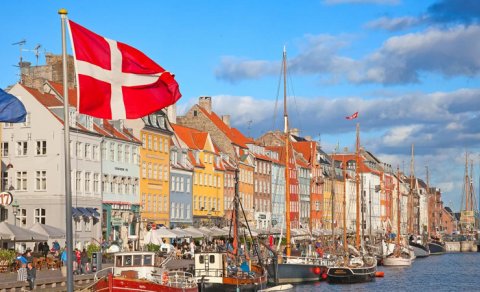 Danimarkada gecə küçələr qırmızı işıqla işıqlandırılır - Səbəbi nədir?