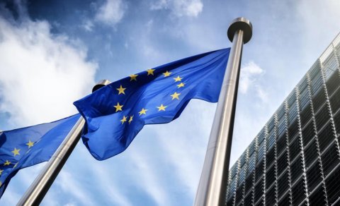 Albaniyanın baş naziri Rusiya ilə danışıqların vacib olduğunu bildirir