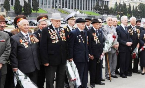 300 min azərbaycanlıdan 13-ü sağ qalıb