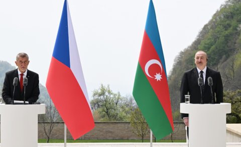 Andrey Babiş: Azərbaycan Çex Respublikası üçün strateji tərəfdaşdır