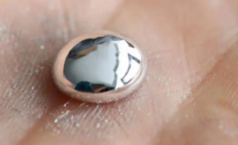 Əldə əriyən metal alimləri heyrətləndirdi: Çoxillik nəzəriyyələr səhv çıxdı