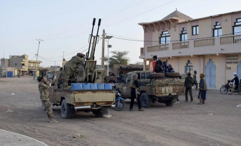 Rusiya ilə əməkdaşlıq Mali üçün əks nəticə verdi - Şəhər üsyançıların nəzarətinə keçdi