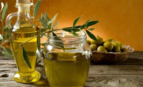 Hər gün bir xörək qaşığı zeytun təzyiqə necə təsir edir? - Diyetoloqların cavabı