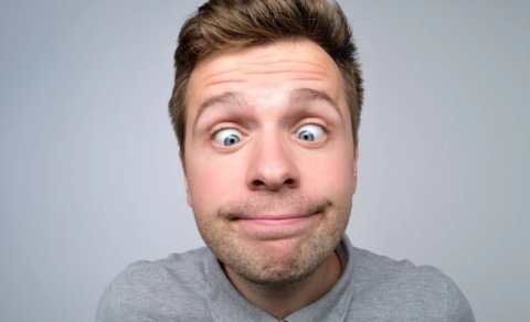 Hər an gözümüzün önündə olan burnumuzu niyə görmürük?