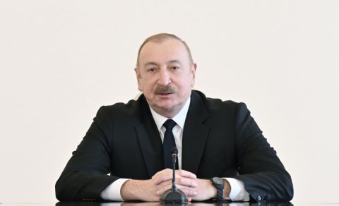 Prezident: "Güləşimizin böyük ənənələri var və biz bu ənənələri yaşadırıq"
