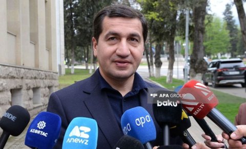 Hikmət Hacıyev: "Azərbaycan-Ermənistan rəsmilərinin səfərləri davam edəcək"