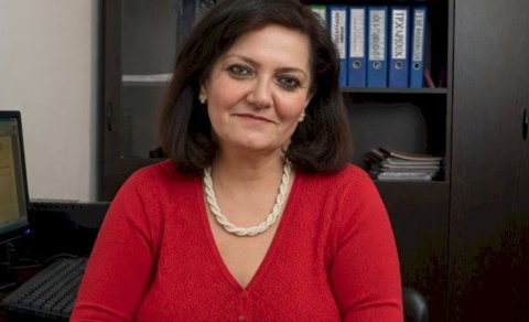 Rektor professoru işdən çıxardı, yeni vəzifəyə təyin etdi