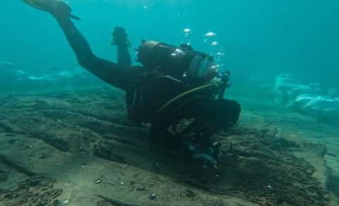 Arxeoloqlar dəniz koridorunun altında qədim gəmi qəbiristanlığı tapdı