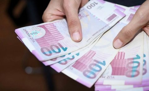 Azərbaycanda bu işçilərə eyni maaş veriləcək