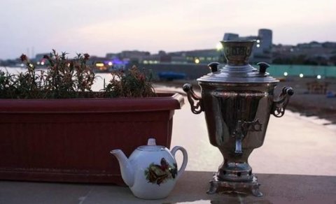 Bölgələrdə samovar çayının qiyməti 50 manata yüksəldi - VİDEO