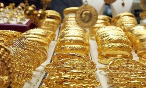 Qızılın qiyməti niyə anidən uculaşdı?