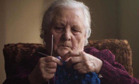 Yaşlanmağın ən çətin tərəfi: Hansı dostluqların yalnız sənə əsaslandığını necə anlamaq olar?